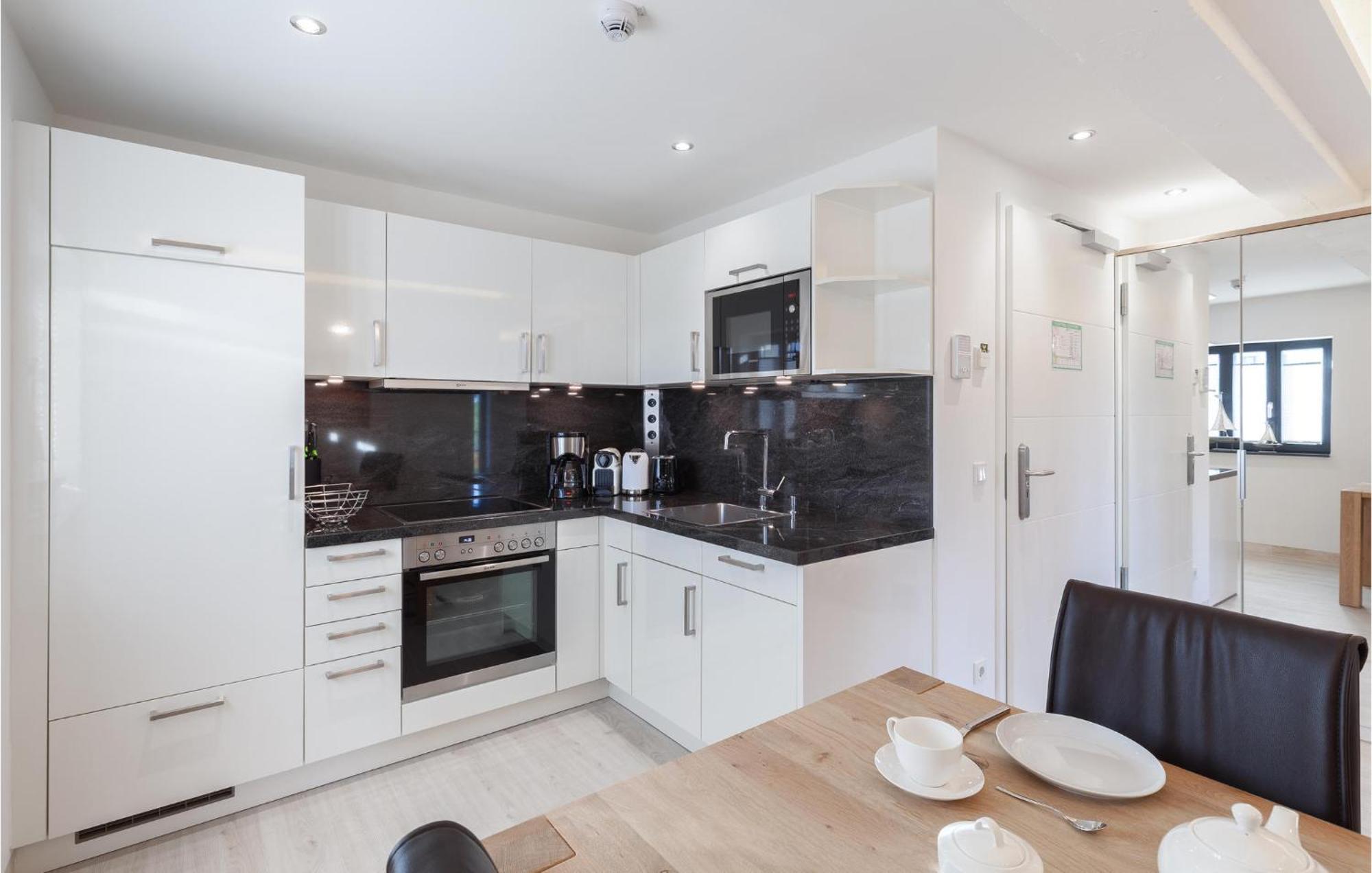 Sunny Apartment